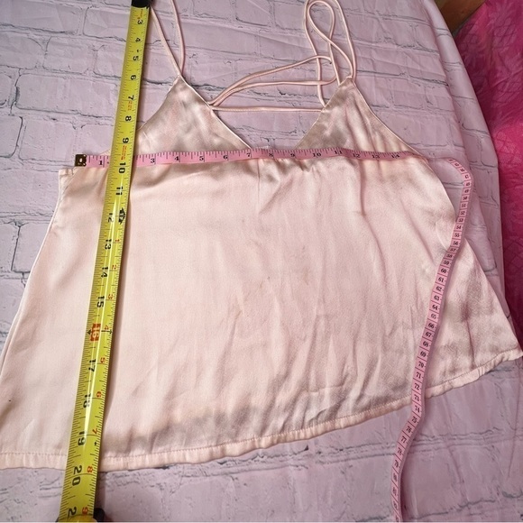 🌺 3/$15 Boohoo Pink Camis Sleeveless V-Neck Strappy Basic Tops Size M - Picture 5 of 5